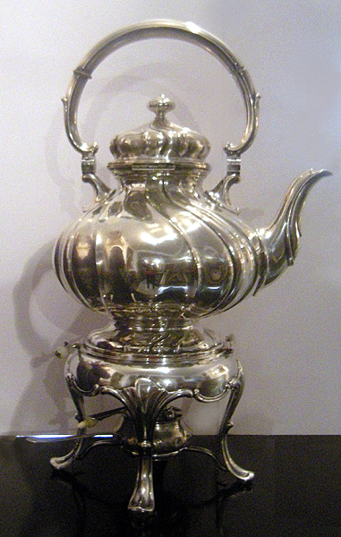Silver hot-water boiler with rechaud and burner