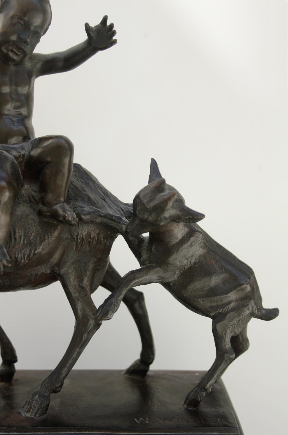Art Nouveau bronze composition "Boy with Goats" – Bild 5