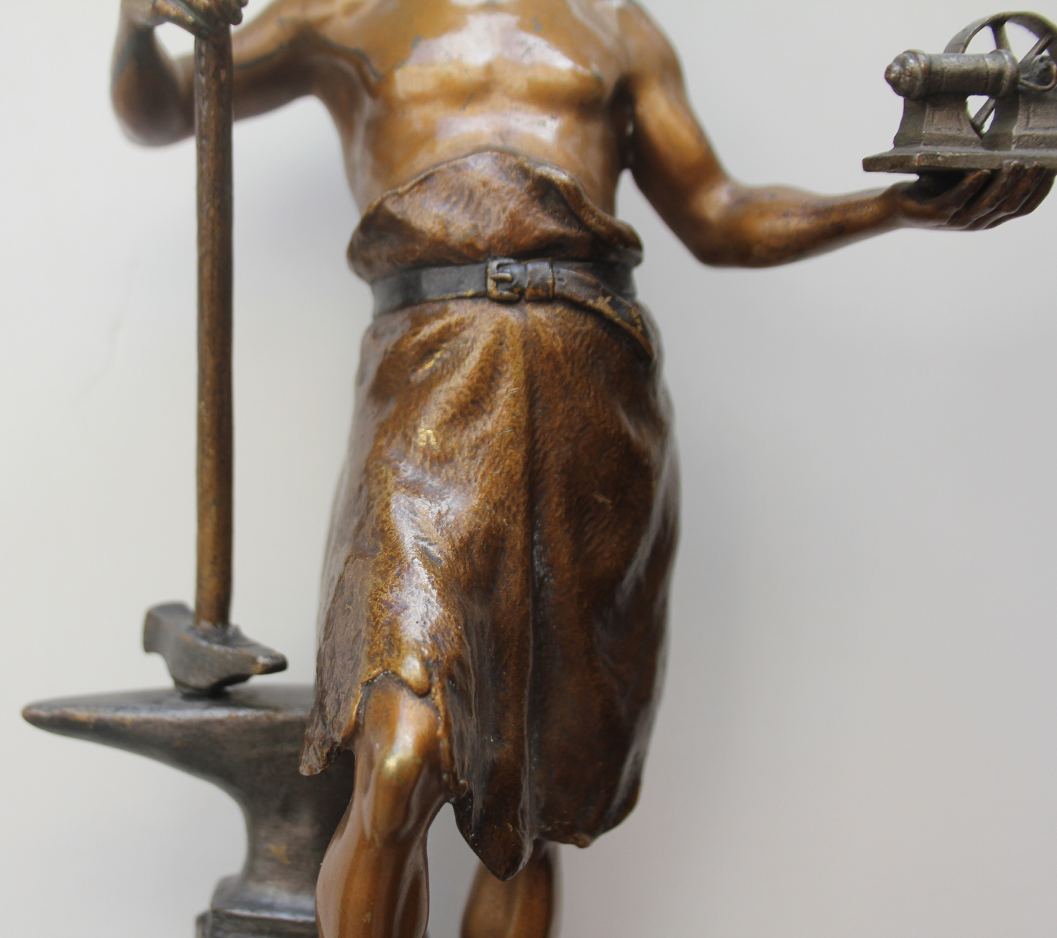 Allegory of industry – Bild 4