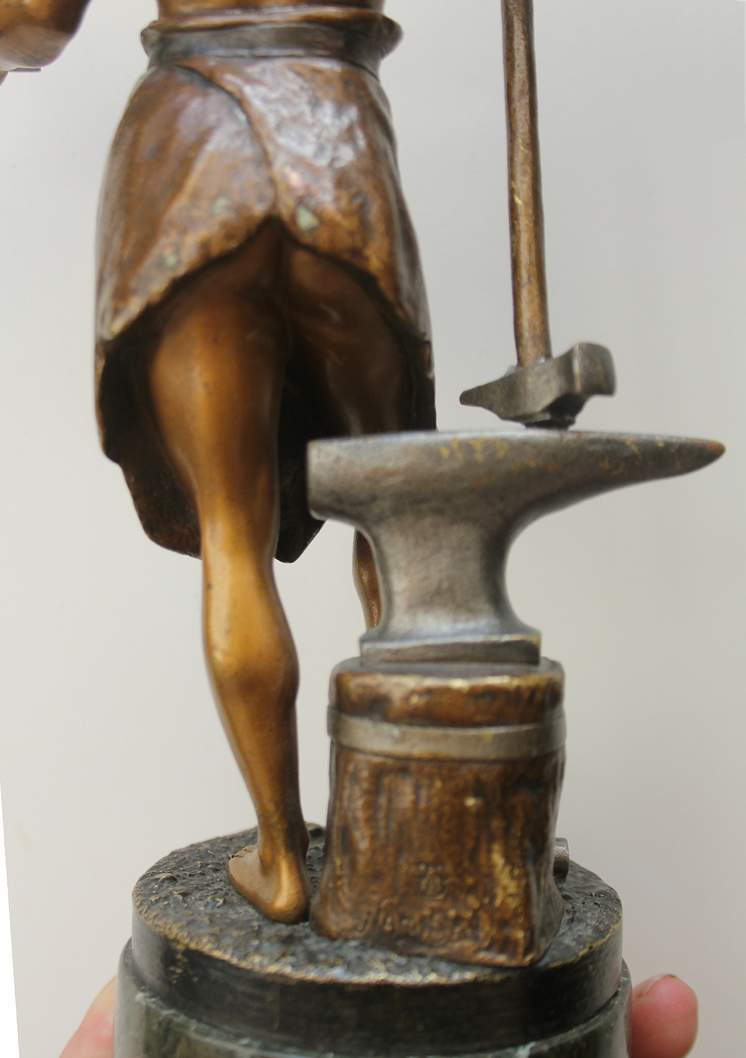 Allegory of industry – Bild 7